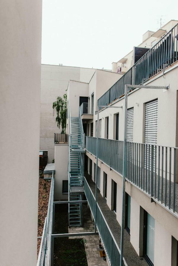 Wake Up Apartments Brno Extérieur photo