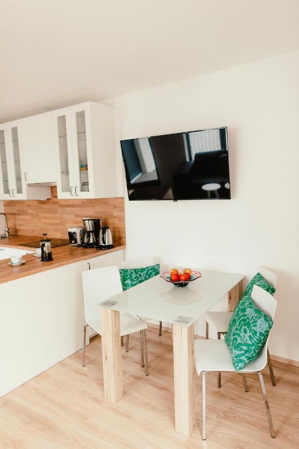 Wake Up Apartments Brno Extérieur photo